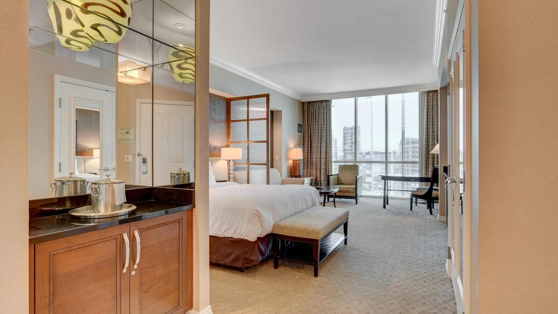 Aparthotel The Fantasy Suite Mgm Signature Pool View Las Vegas